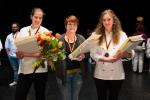 Die drei besten des Wettbewerbes "Freestyle" der Lehrlinge:Nadine Jaquemod (Mitte 1. Platz vom Cafe Eyer) sowie Julia Kiefer (Cafe Puricelli) und Aglaja Miske (Confiserie Michel).